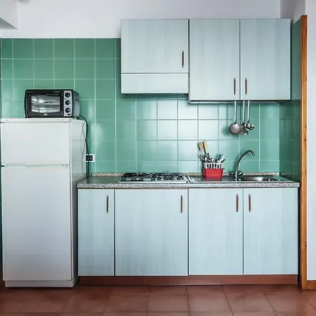 Eolcalandra Per Vacanza Canneto (Lipari)