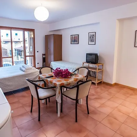 Apartment Eolcalandra Per Vacanza Canneto (Lipari)